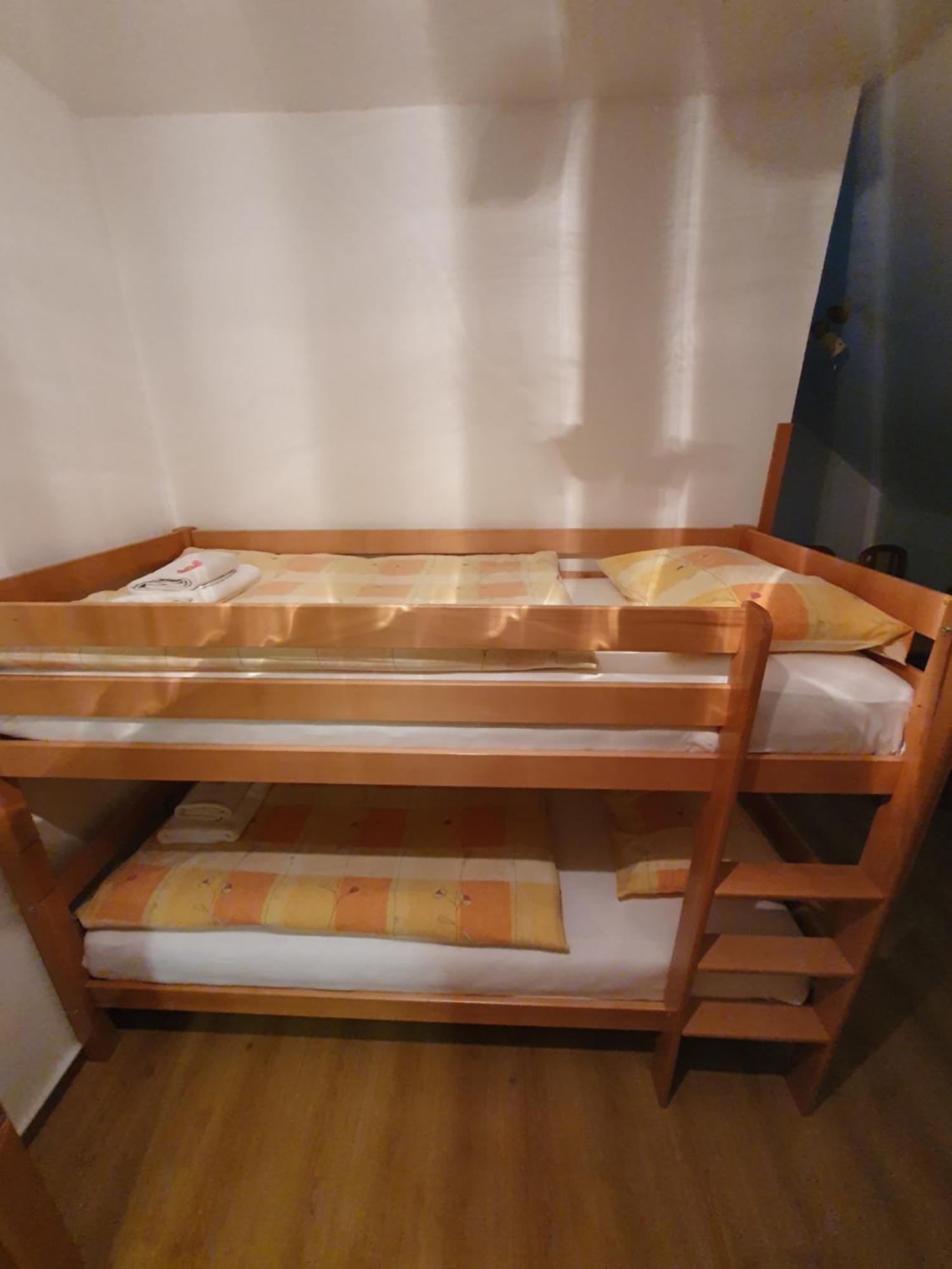 Miskar Rooms Cerknica Zimmer foto