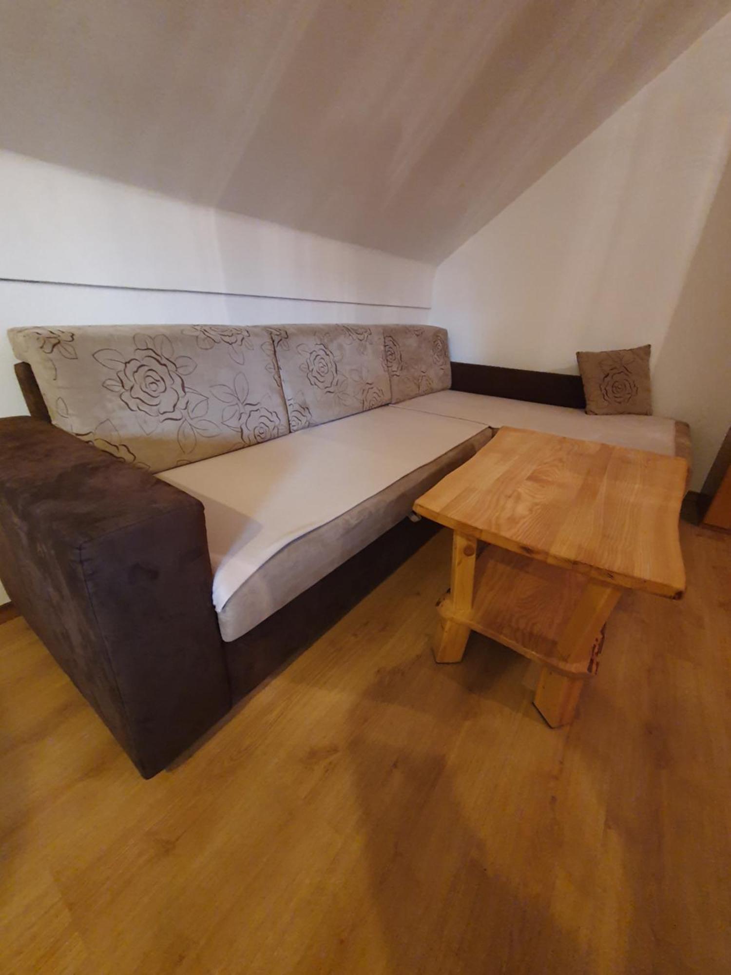 Miskar Rooms Cerknica Zimmer foto