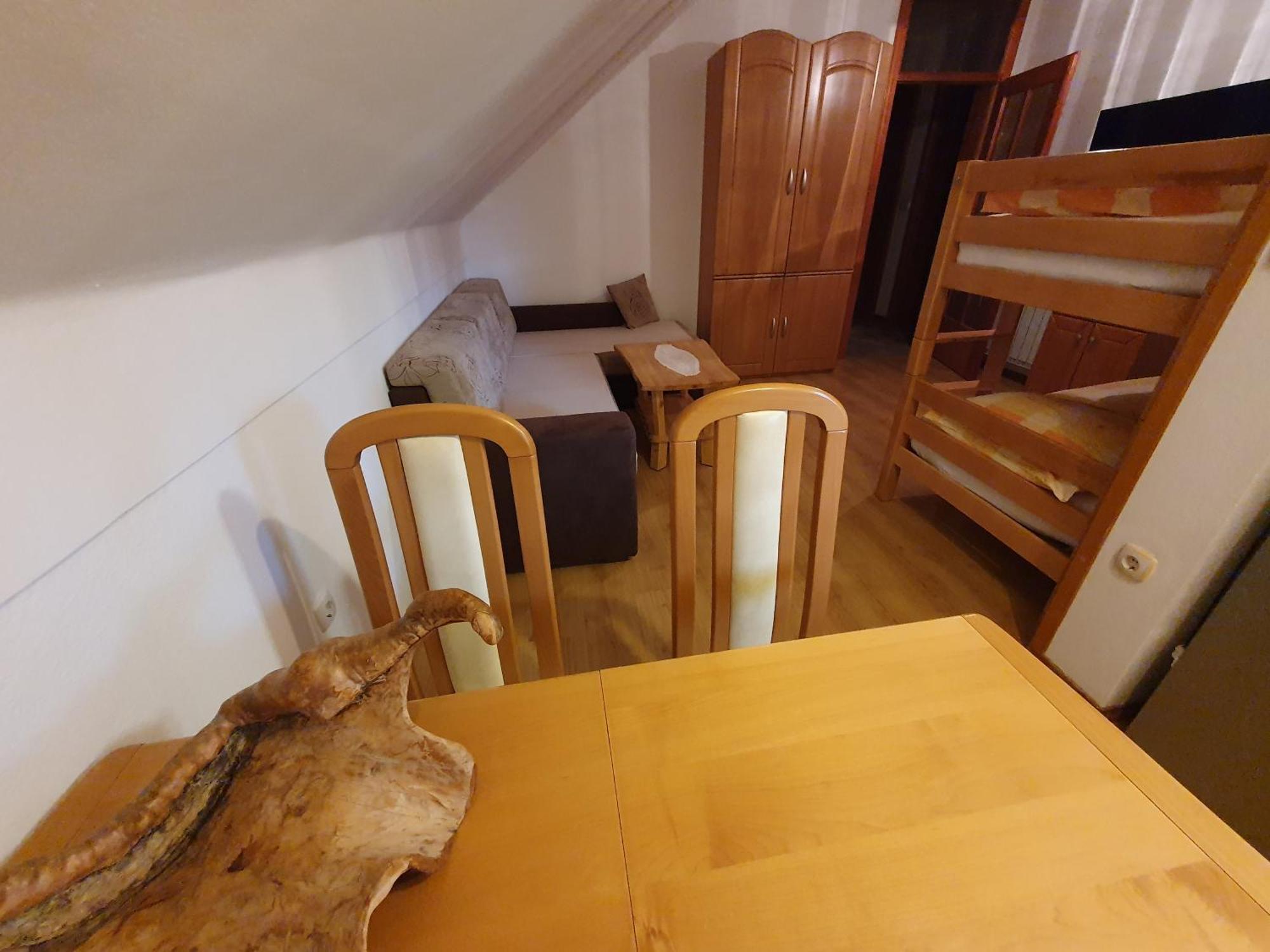 Miskar Rooms Cerknica Zimmer foto